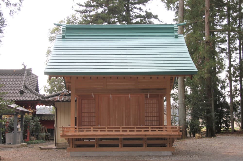 涼ヶ岡八幡神社　平成26年建設　神楽殿