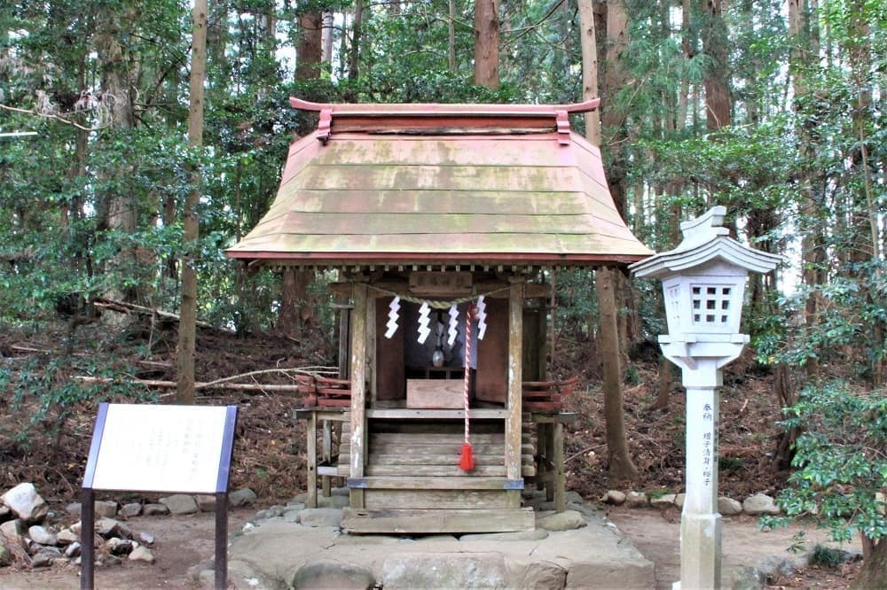 住吉・粟嶋・貴布根神社は国指定重要文化財（附）