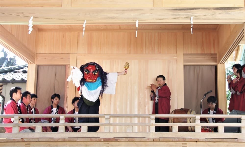 涼ヶ岡八幡神社　神楽保存会