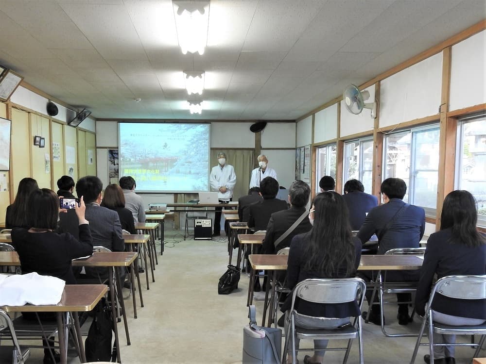 涼ヶ岡八幡神社 びゅうトラベルサービス 大人の休日