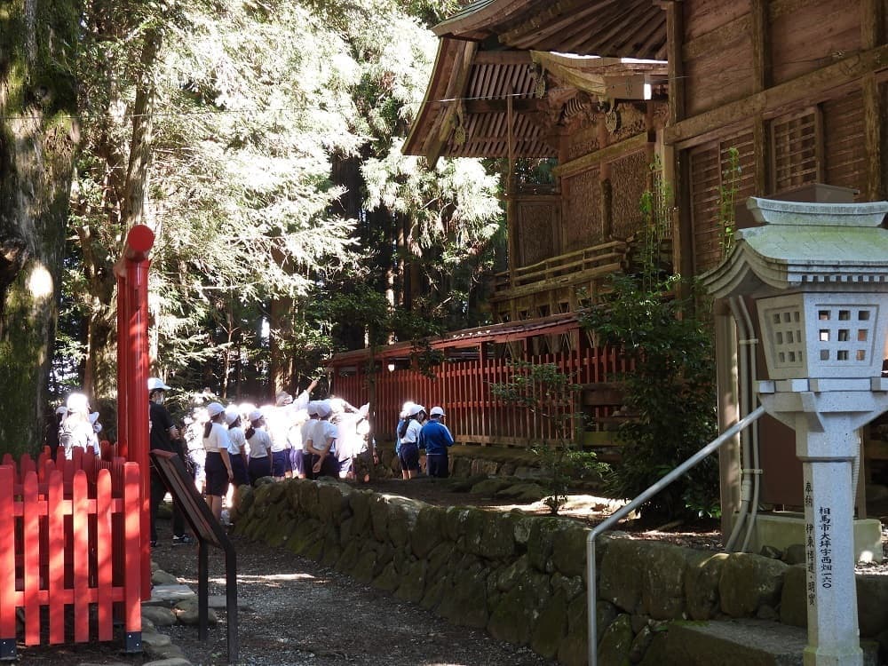 涼ヶ岡八幡神社 重要文化財