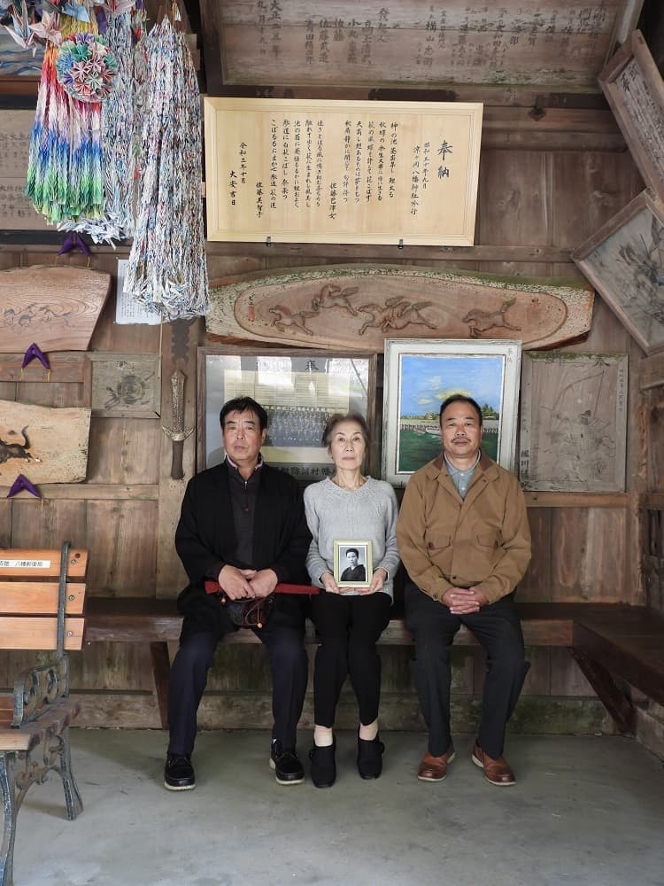涼ヶ岡八幡神社 俳句 額 奉納