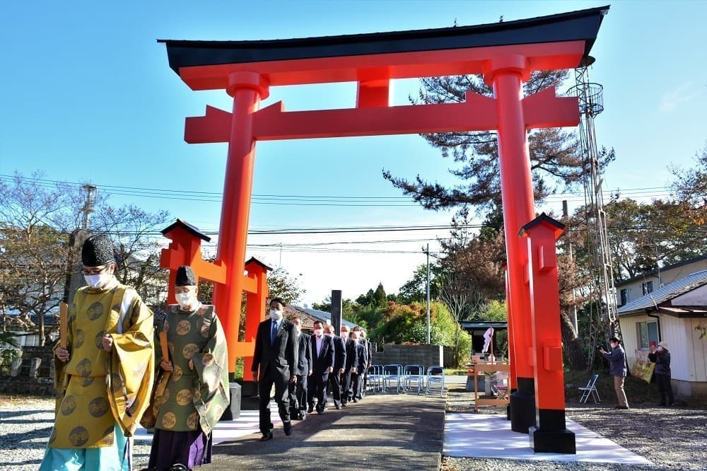 涼ヶ岡八幡神社 大鳥居竣工式 通り初め