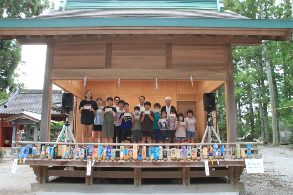 涼ヶ岡八幡神社 例大祭 絵付け竹灯ろう