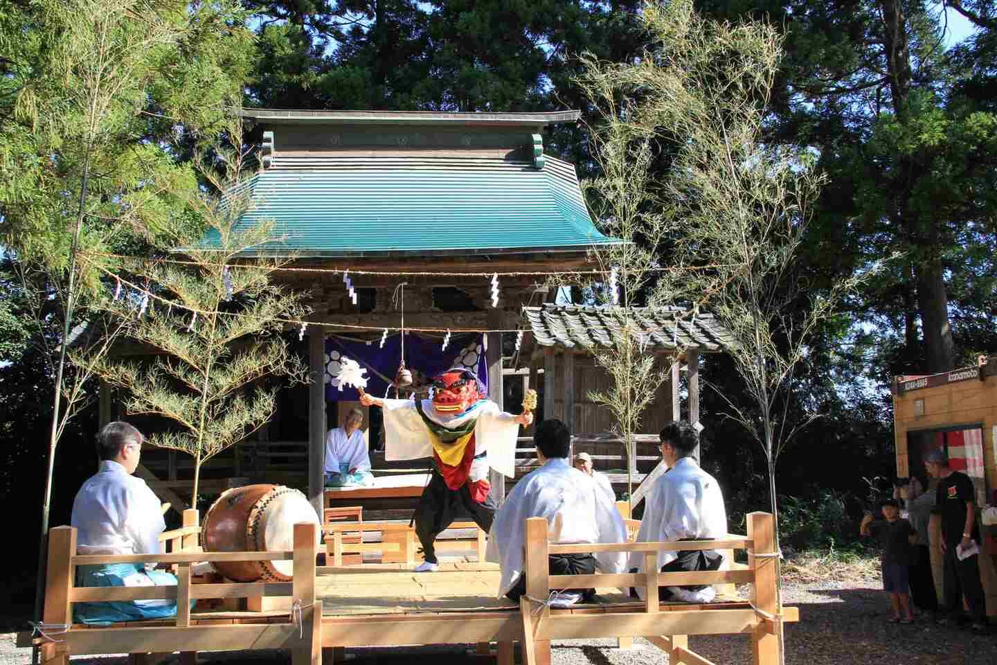 涼ヶ岡八幡神社　例大祭　